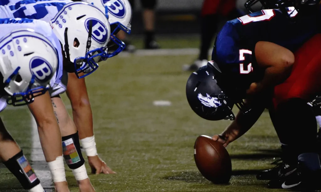 LSports 美式足球数据 API 覆盖范围 - 开球线上的球队与全面的 NFL 和 NCAA 数据